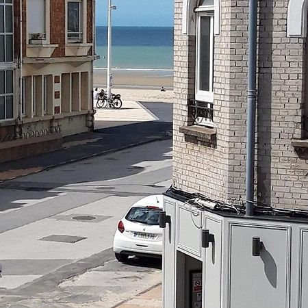 Petit Studio Vue Mer 50M De La Plage Malo 외부 사진